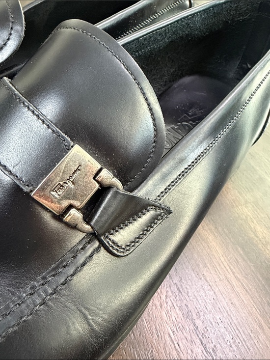 Salvatore Ferragamo Black Leather Slip-On Loafers with Metal Bit main image 12